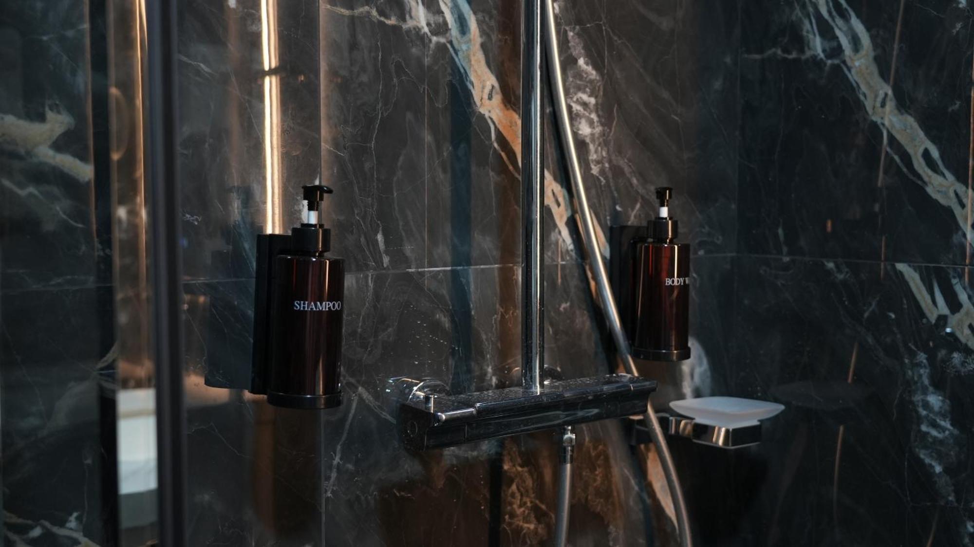 Avant Express Hotel Pool&Spa 타슈켄트 외부 사진
