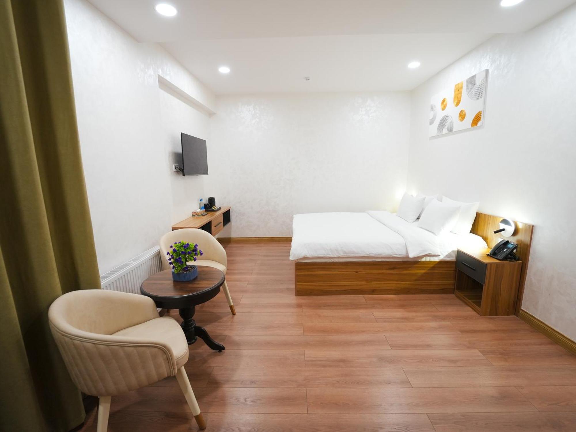 Avant Express Hotel Pool&Spa 타슈켄트 외부 사진